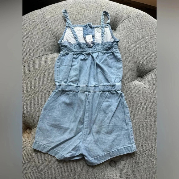 Carter’s Girls Chambray Embroidered Romper Size 4T - Picture 4 of 4
